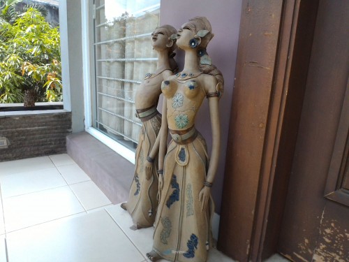 Review ZenFone 2 ZE551ML: Smartphone Android Lollipop Intel Moorefield Kencang RAM Lega 6 Hasil Kamera Depan Outdoor