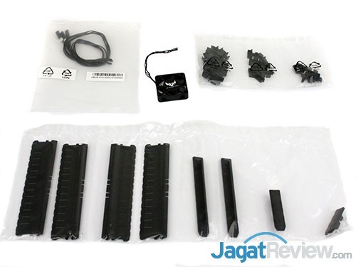 Preview: Unboxing ASUS Sabertooth X99 5 ASUS_Sabertooth_X99_1