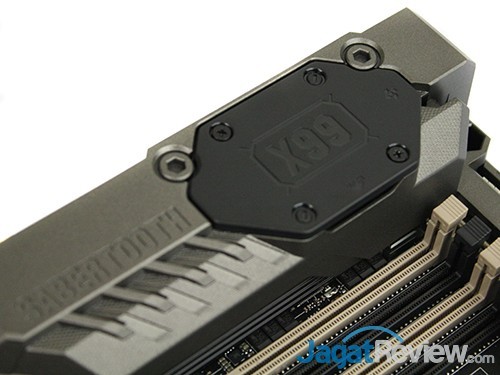 Preview: Unboxing ASUS Sabertooth X99 1 ASUS_Sabertooth_X99_11