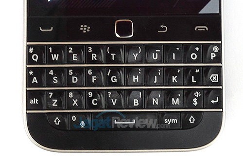 Review Blackberry Classic: Smartphone Blackberry Onyx dengan BB OS 10 9 Blackberry Classic - Keyboard