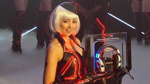 Booth Babes Computex 2015 24 Booth Babes HyperX 02