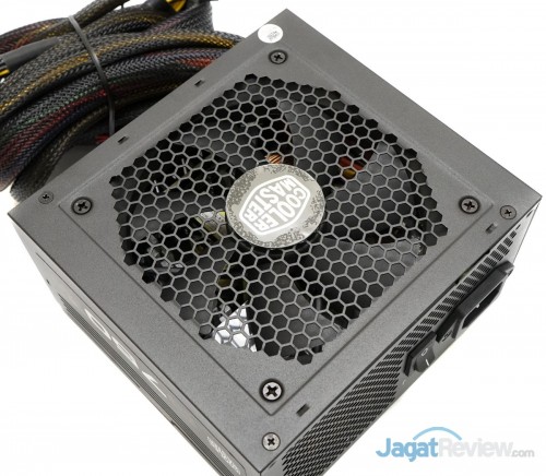 Hands-On PSU Semi Modular CoolerMaster G750M 7 CoolerMaster G750M 6