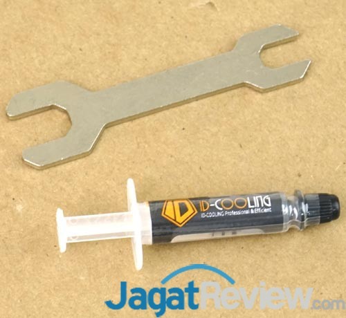 Preview HSF Low-Profile ID-Cooling IS-50 6 Sebuah kunci, dan Tube Thermal Paste ID-Cooling