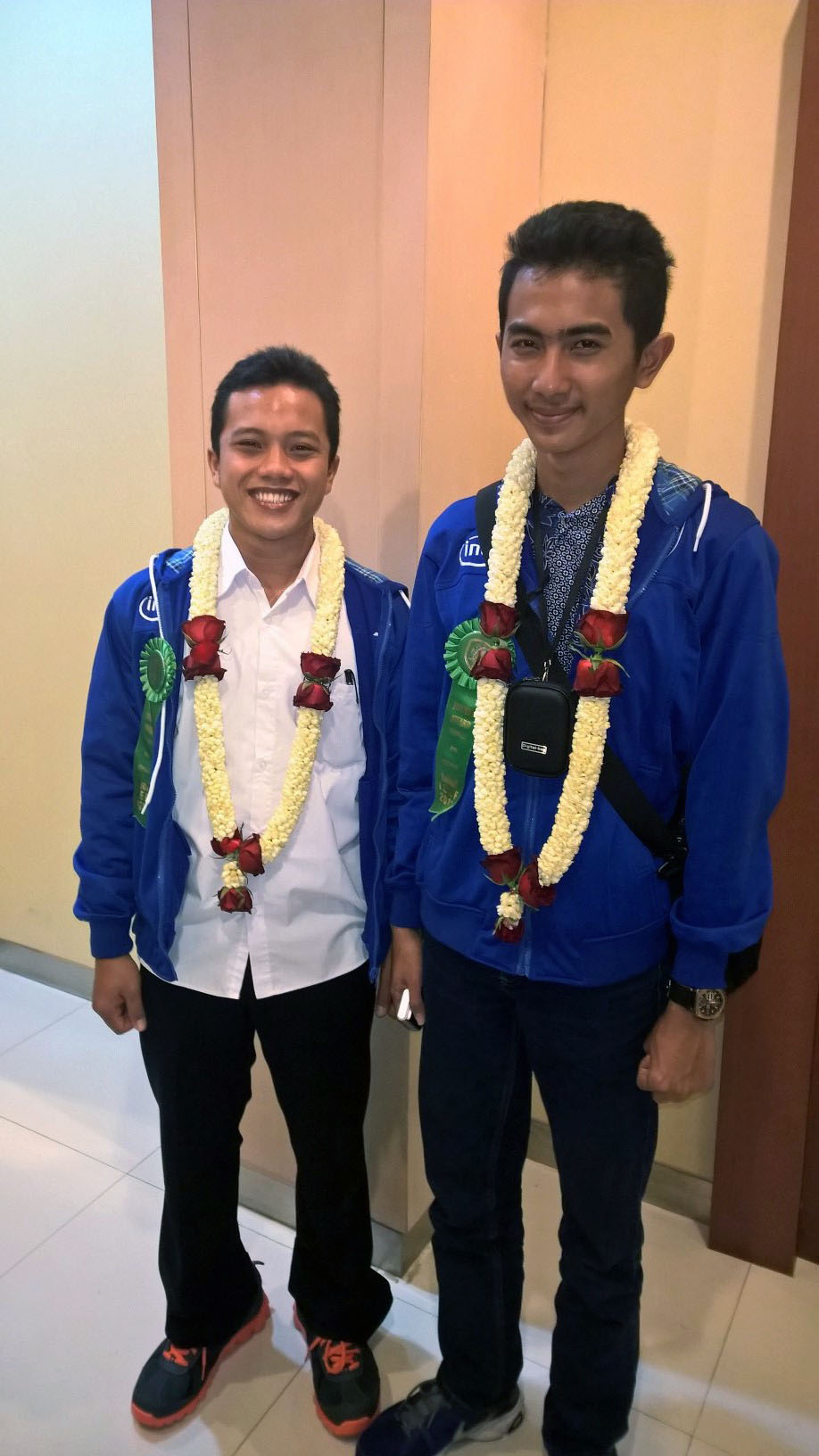 Rumus Matematika Ke Motif Kain, Indonesia Bikin Juri ‘Intel ISEF’ 2015 Kagum 1 Intel ISEF 2