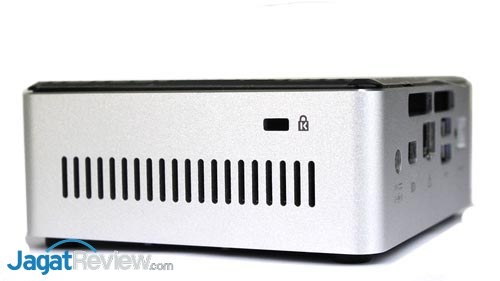 Intel NUC5i5RYH - 10