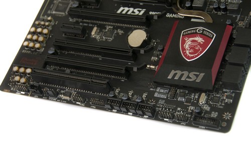MSI_990FA_Gaming_09