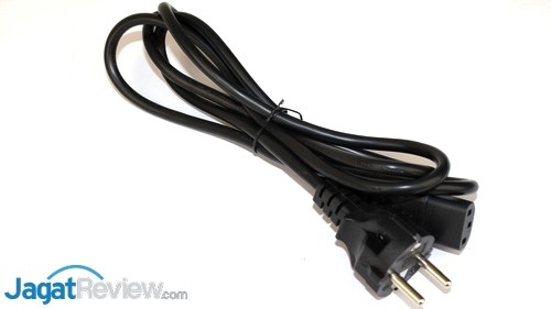 Review Seagate NAS Pro 4-Bay: NAS Elegan Penunjang Bisnis 3 Seagate NAS Pro 4-Bay - 03