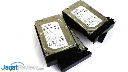Review Seagate NAS Pro 4-Bay: NAS Elegan Penunjang Bisnis 1 Seagate NAS Pro 4-Bay - 11