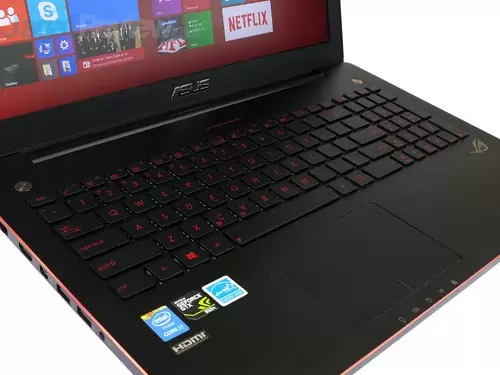 Review ASUS ROG G550JK: Notebook Gaming dengan Sistem Audio Unik 5 asus rog g550jk keyboard & touchpad type2