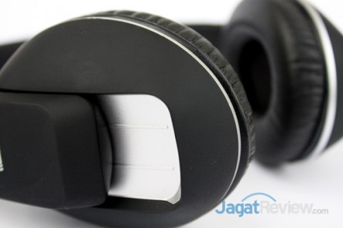 Review Capdase Pulse: Headphone Wireless nan Praktis 3 Headband bergeser di badan driver untuk mendukung diameter kepala pengguna