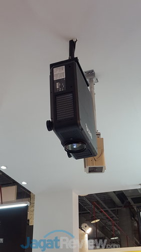 Computex 2015 Booth Raid: BenQ 10 20150604_104559