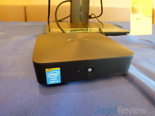 Lebih Dekat dengan Si Kecil, ASUS VivoPC VM62 & VivoMini PC UN62 6 ASUS VivoMini PC Front