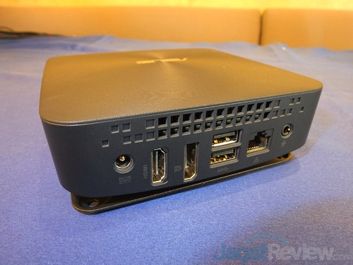 Lebih Dekat dengan Si Kecil, ASUS VivoPC VM62 & VivoMini PC UN62 8 ASUS VivoMini PC Rear