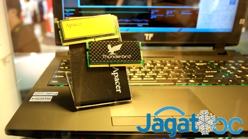 Computex 2015: Apacer Pamerkan Modul Overclocking SODIMM 43 Apacer Computex 2015 02