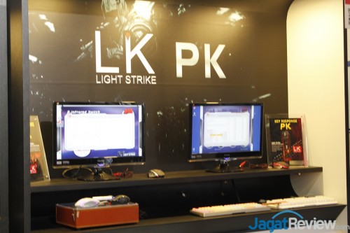 Computex 2015 Booth Raid: Bloody 7 Bloody 2