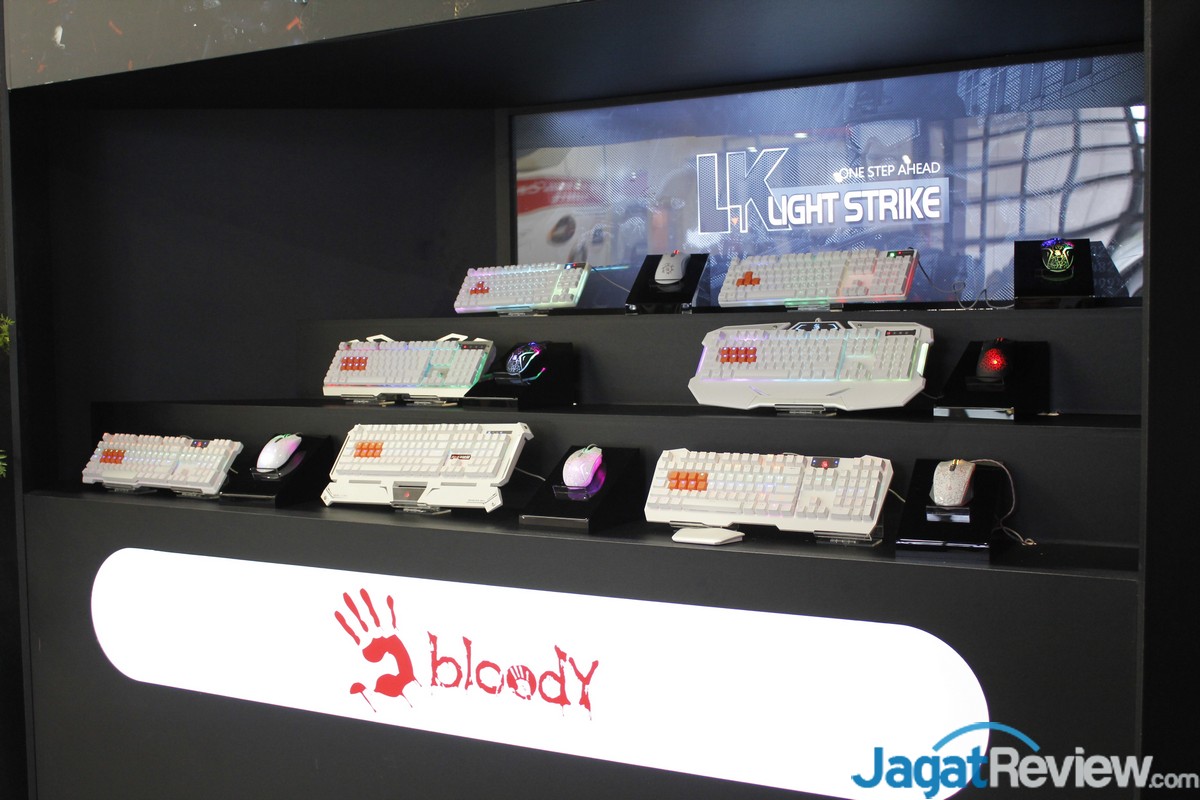 Computex 2015 Booth Raid: Bloody 45 Bloody 3