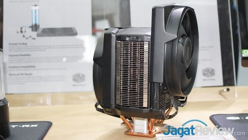 Computex 2015 - CoolerMaster MasterConcept 03
