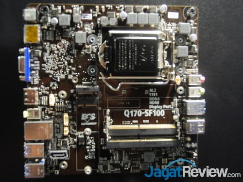Computex 2015 - ECS Motherboard 06