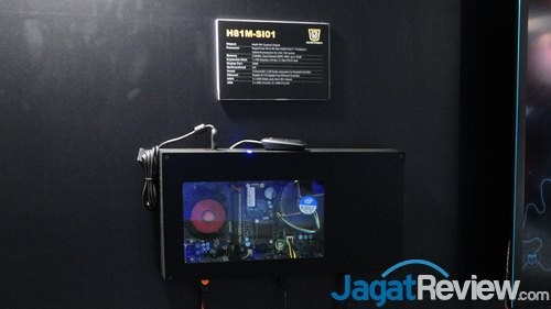 Computex 2015 - ECS Motherboard 08