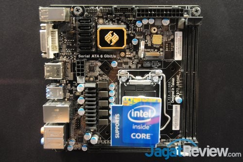 Computex 2015 - ECS Motherboard 10
