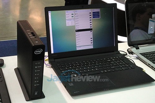 Computex 2015 Intel Booth Raid - Hitron DOCSIS Gateway