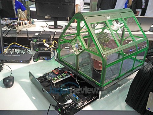 Computex 2015 Intel Booth Raid - IoT GreenHouse