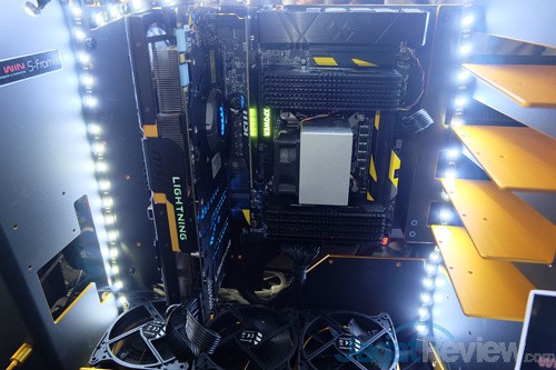 Computex 2015 Kingston HyperX Predator DDR4 128 GB 3000 MHz