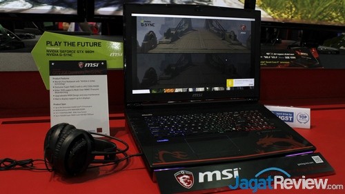Computex 2015 - MSI GT 72 with V-Sync