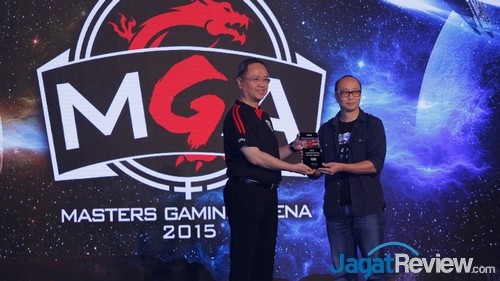 Computex 2015 - MSI - Press Event 05