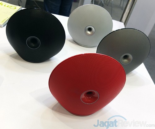 Computex 2015 Booth Raid: MicroPack 4 Computex 2015 Micropack Bluetooth Speaker