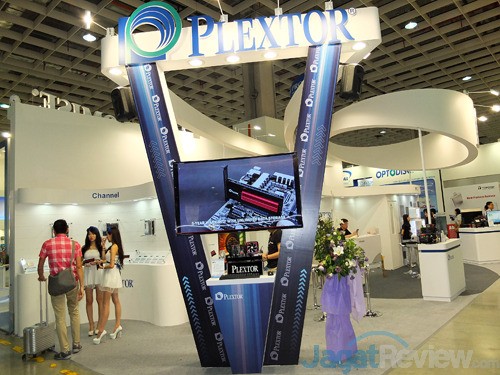 Computex 2015 Plextor Booth
