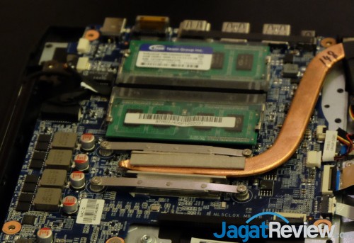 Hands-on AMD FX-8800P 'Carrizo' 5 DSCF1841