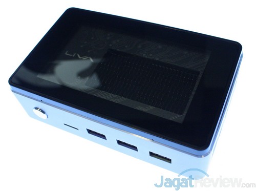 Computex 2015: Pameran Tahun Ini, ECS Fokus Pada Teknologi Intel 3 ECS Liva Core 1