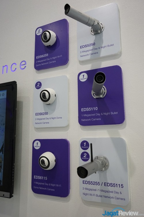 Computex 2015 Booth Raid: EnGenius 7 Engenius 9