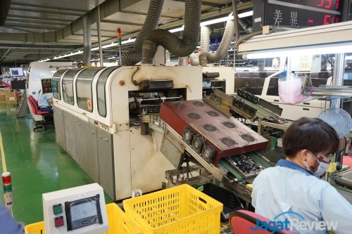 Gigabyte factory tour  21