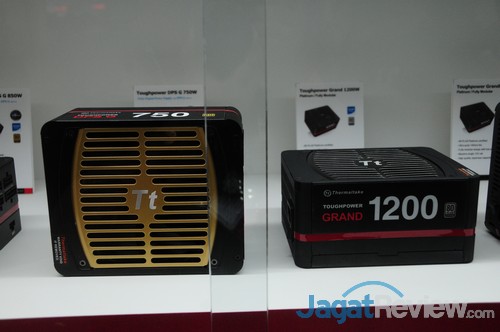 Computex 2015: Thermaltake Power Supply 43