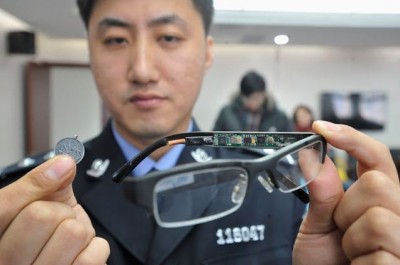 Cegah Menyontek, Pemerintah China Gunakan Drone untuk Awasi Ujian Nasional 2 Kacamata drone