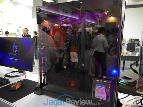 Computex 2015 Booth Raid: Lian Li 4 Lian Li booth raid Computex 2015 (11)
