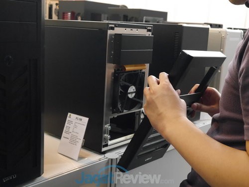 Computex 2015 Booth Raid: Lian Li 7 Lian Li booth raid Computex 2015 (4)