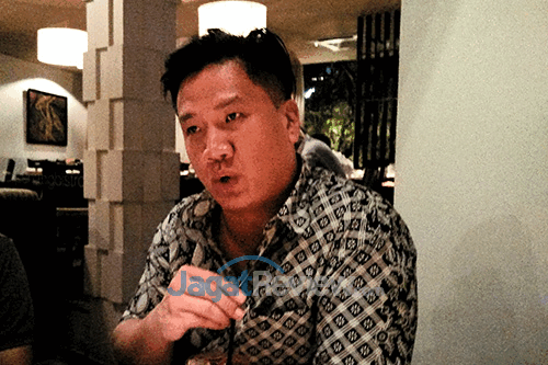 OnePlus - Adrian Lee