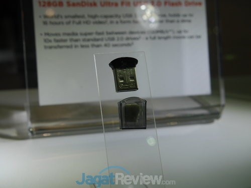 Computex 2015: Booth Raid Sandisk 6 SanDisk Ultra Fit USB 3.0 128GB