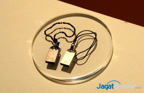 Computex 2015: Ajang Penghargaan Produk Terbaik, d&i Awards 24 Silicon Power Touch T50 - Jewel J50