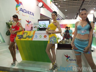 Computex 2015: Booth Babes Day 5 - Part 2 1 computex2015 boothbabes 5-2 001