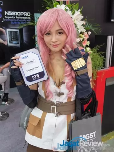computex2015 boothbabes5-1 002