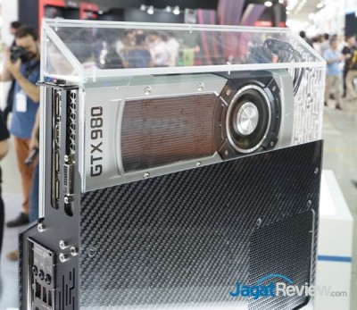 Computex 2015: Deepcool Rilis Casing Gaming Berbahan Carbon Fiber 4 computex2015 deepcool nephrite 004