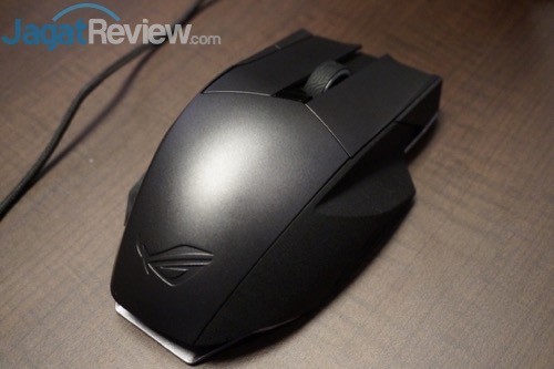 ASUS Pamerkan Keyboard dan Mouse Gaming Terbaru 6 thumb_DSC00310_1024