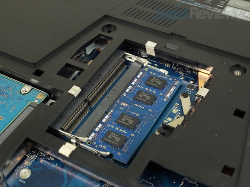 Review Notebook Gaming: ASUS ROG GL552JX 11 ASUS ROG GL552JX Memory Slots