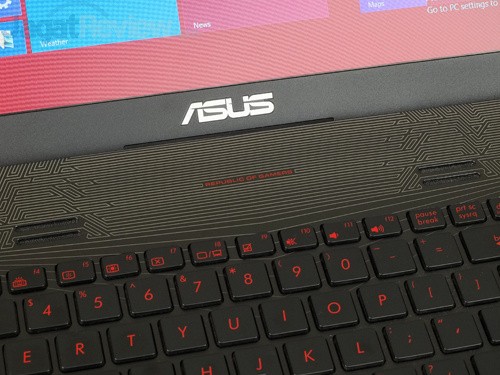 Review Notebook Gaming: ASUS ROG GL552JX 3 ASUS ROG GL552JX Speakers