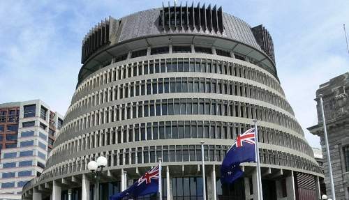 Selandia Baru Siap Hukum Pelaku Tindakan Kasar di Internet 1 NZ_beehive_620