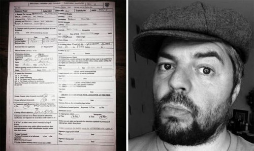 Pria Inggris Ditahan Karena Isi Ulang Baterai iPhone di KRL 1 Train-316869